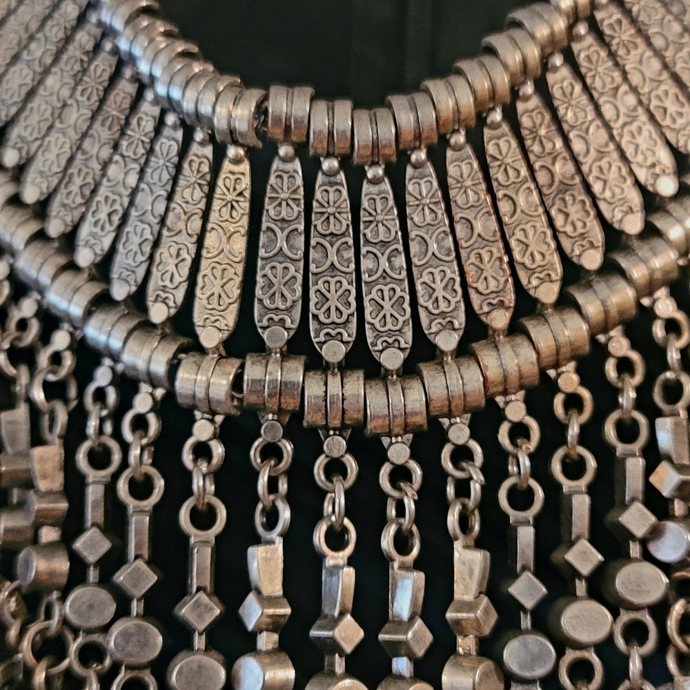 Dramatic Silver-Tone Collar Necklace - image 2